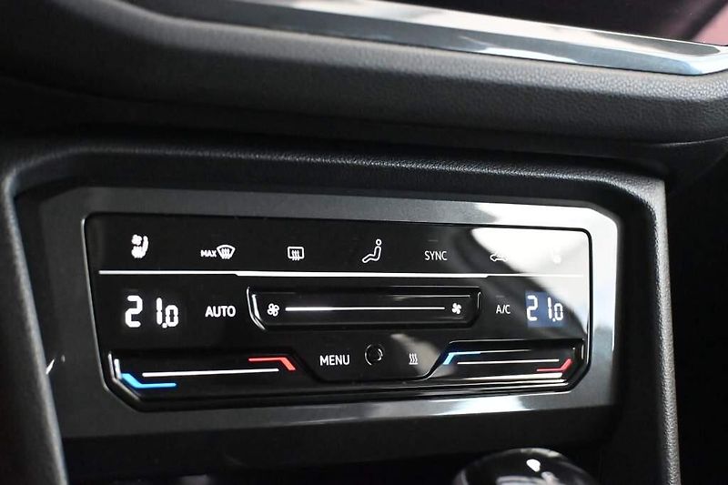 Volkswagen Tiguan Allspace (2023) 2.0 LED DSG ACC LIFE Tažné Vir - fotka 23 z 36