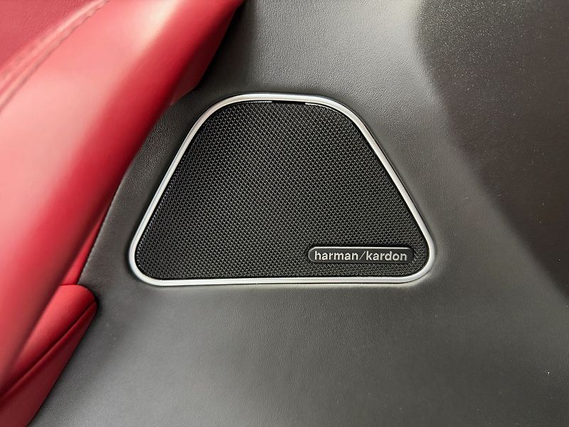 Maserati Levante V6 Q4 DIESEL, PANORAMA, VZDUCH - fotka 23 z 28