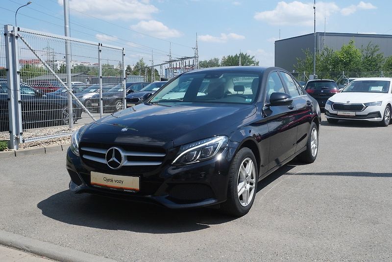 Mercedes-Benz Třídy C - fotografie inzerátu