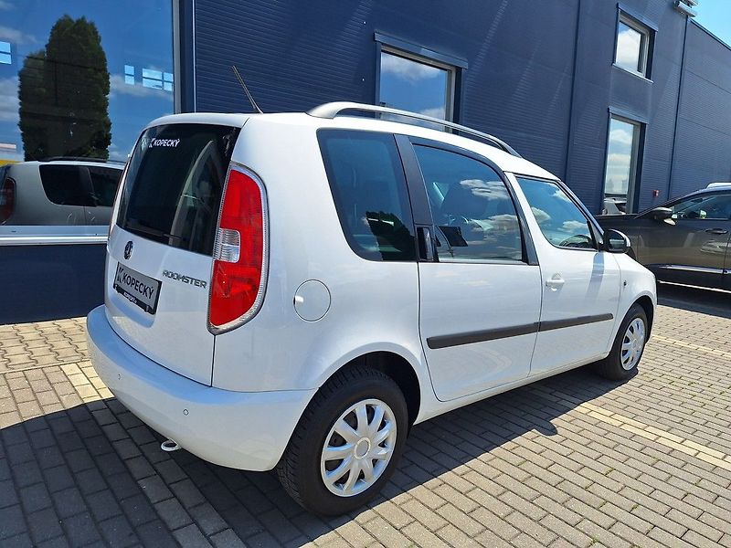 Škoda Roomster (2014) 1.4 63kW Ambition - fotka 7 z 16