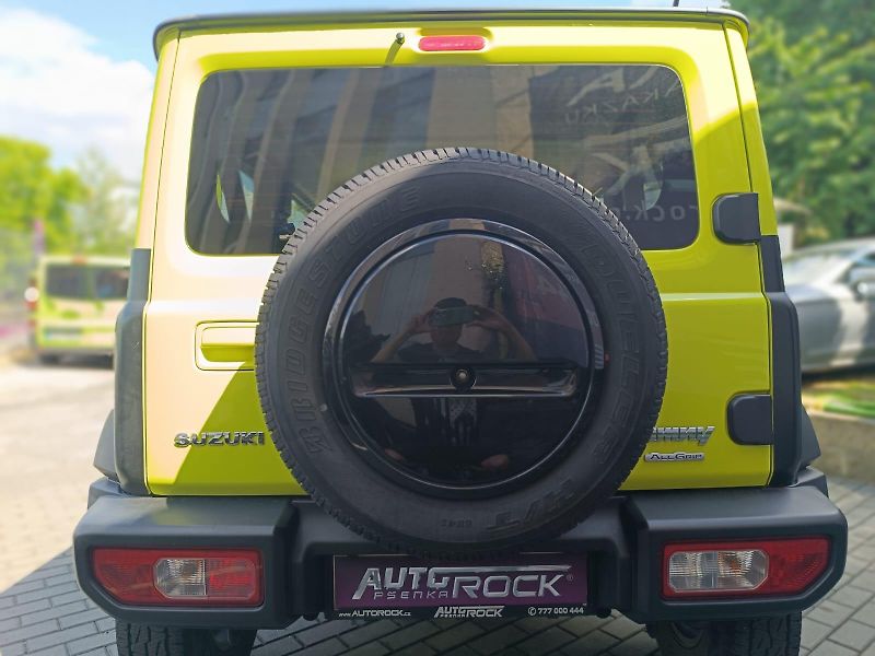 Suzuki Jimny 1.5/75kW,4x4, Comfort+, 4místa - fotka 9 z 38