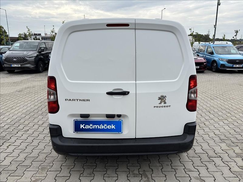 Peugeot Partner 1,2 Puretech 81kW Active L1 - fotka 4 z 35