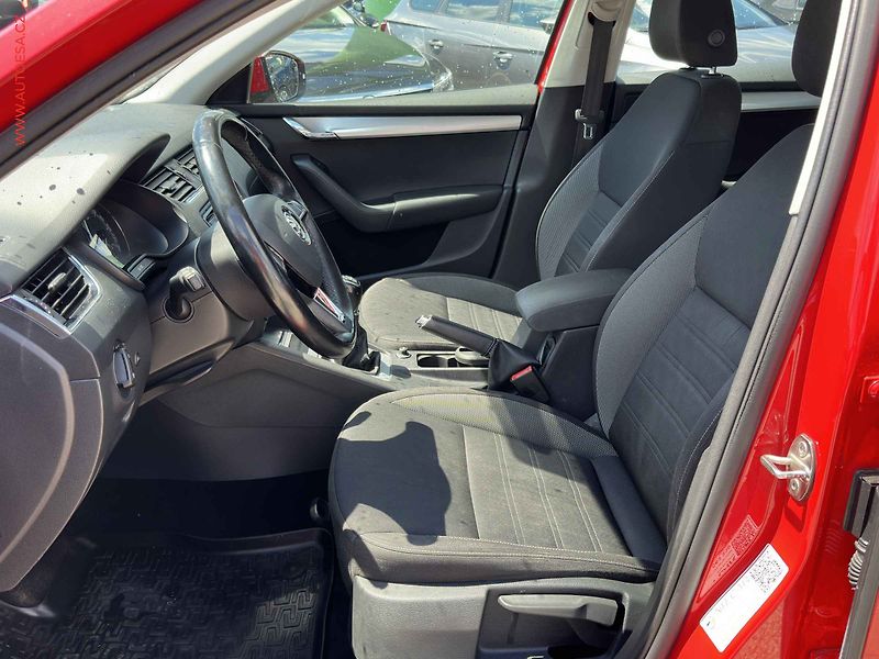 Škoda Octavia (2017) 1.6 TDi, ČR, Ambition - fotka 9 z 17