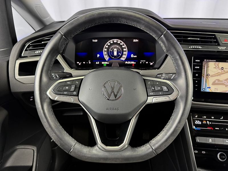 Volkswagen Touran 2.0TDI DSG COMFORTLINE, WEBAST - fotka 13 z 26