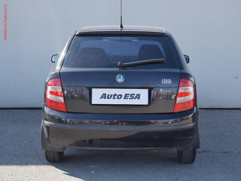Škoda Fabia (2005) 1.2i, ČR - fotka 5 z 15