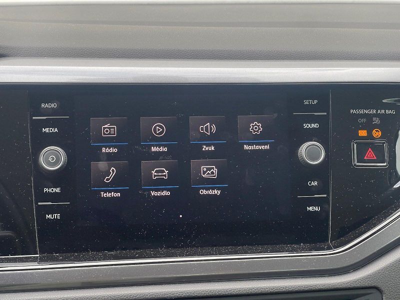 Volkswagen Polo (2019) Highline 1,0 TSI 70kW - fotka 11 z 20