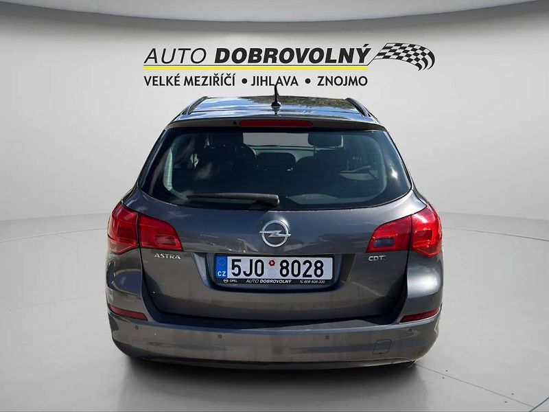Opel Astra J SPORTS TOURER ENJOY A17DTR M - fotka 6 z 21