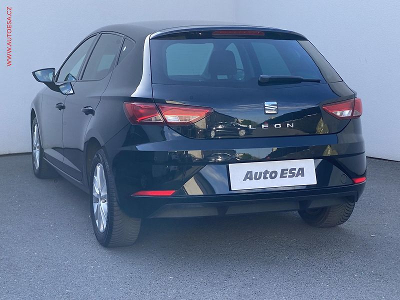 Seat Leon (2018) 1.2 TSi, Style, +kola - fotka 7 z 17