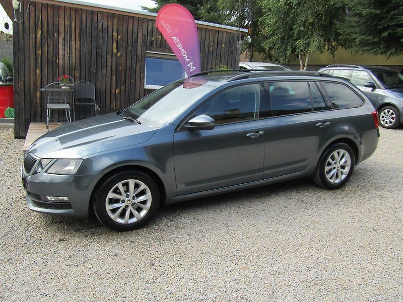 Škoda Octavia (2018) 1.6 TDI - fotka 2 z 43