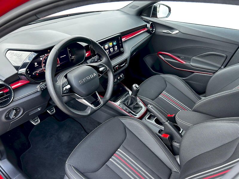 Škoda Fabia (2025) 1.0 TSI 85kW MP6 Monte Carlo - fotka 24 z 34