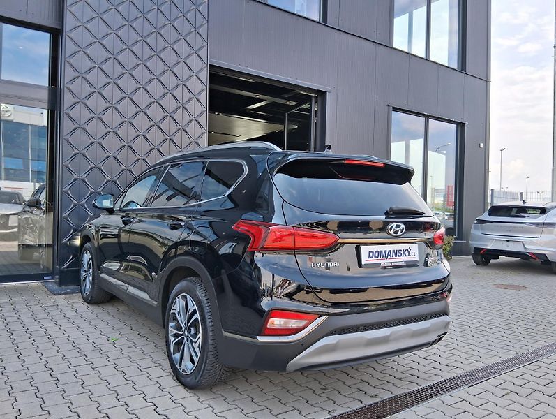 Hyundai Santa Fe PRE. LUXURY 2.2 CRDi 4x4 147kW - fotka 10 z 43