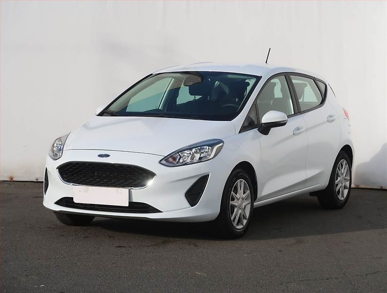 Ford Fiesta (2018) 1.1, Serv.kniha, Tempomat - fotka 2 z 21