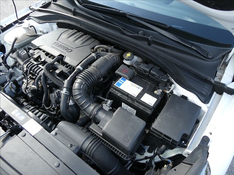 Hyundai i30 1,0 T-GDi 88kW Smart,ČR,naviga - fotka 38 z 43