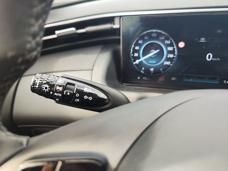 Hyundai Tucson 1.6 T-GDI/110kW Freedom Navi - fotka 31 z 37