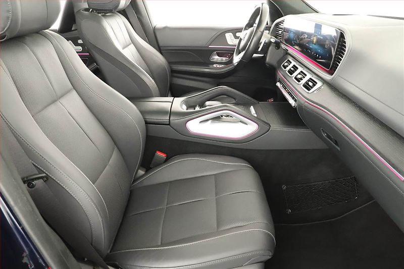 Mercedes-Benz GLS (2020) 580 4MATIC - fotka 7 z 20