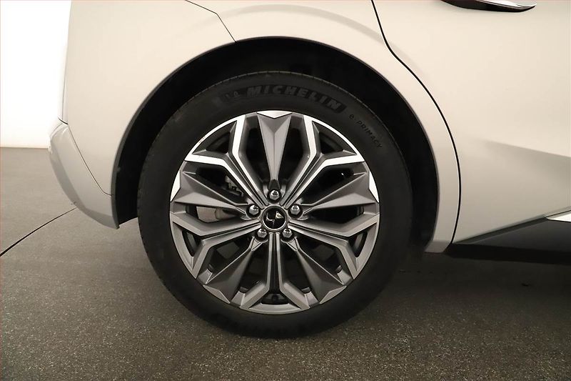 DS Automobiles DS4 (2023) 1.5 BlueHDi - fotka 19 z 19