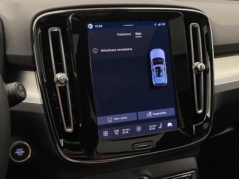 Volvo XC40 (2026) B3 AUT DARK ULTRA  - fotka 59 z 64
