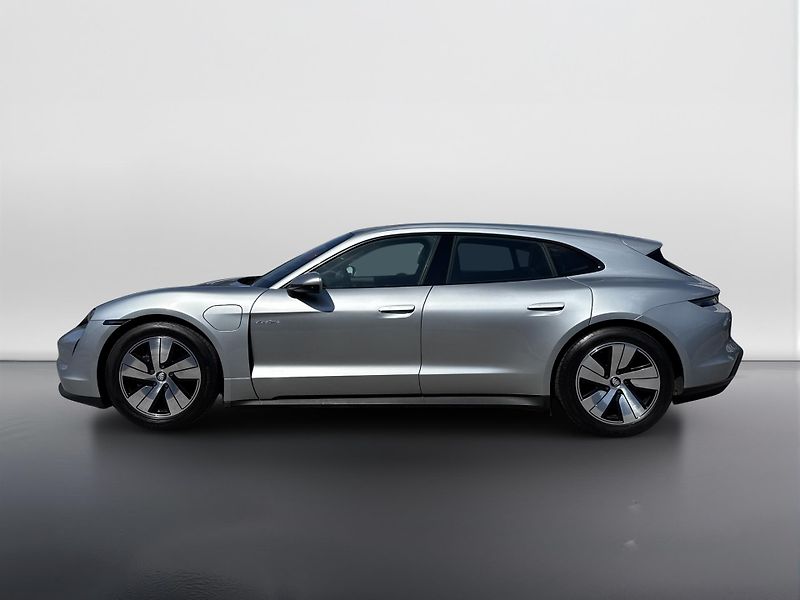 Porsche Taycan Sport Turismo - fotka 2 z 30