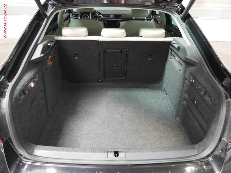 Škoda Superb (2017) 2.0 TDi, 2.maj,ČR, L&K, DSG - fotka 7 z 25