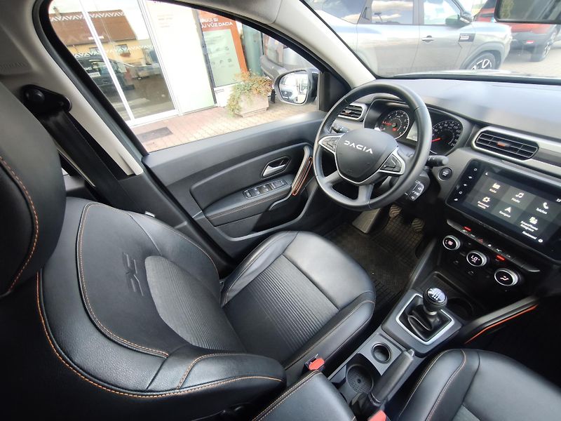 Dacia Duster 2023 ČR TCe 100 ECO-G Extreme - fotka 7 z 35