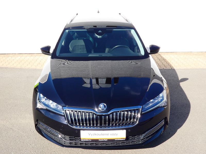 Škoda Superb III /FL Combi StylePlus 2.0 TD - fotka 13 z 30
