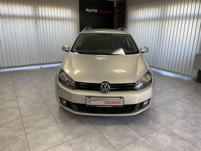 Volkswagen Golf TSi ČR 1.MAJ. 6M TZ DIGIAC   - fotka 4 z 23
