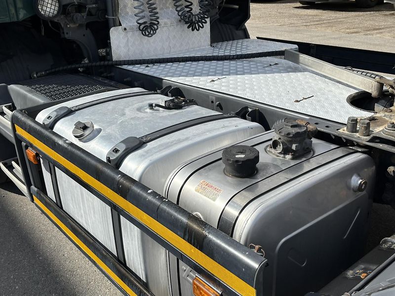 Scania G400 LA 4x2 EURO 5 ADR  - fotka 10 z 24