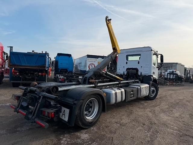Mercedes-Benz ANTOS 1830 4x2 - fotka 10 z 25