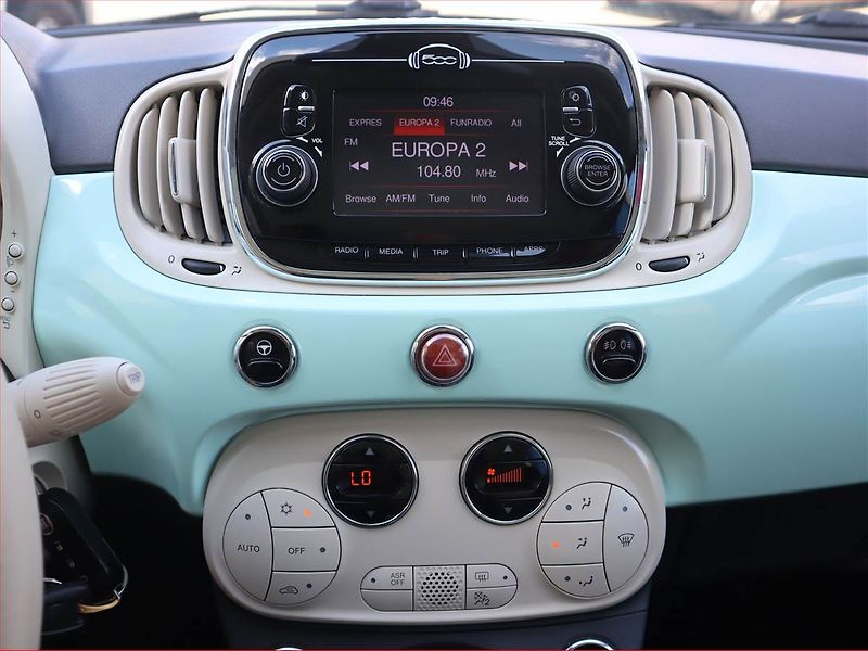 Fiat 500 (2016) 1.2, Pan. střecha - fotka 12 z 17