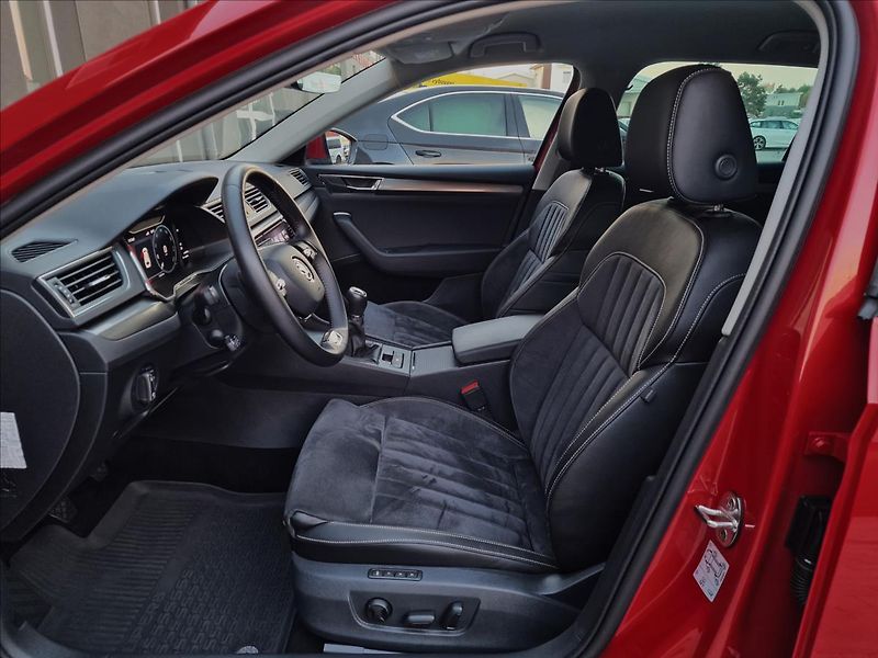 Škoda Superb 2.0 TDI 110kW Style,ČR,1.Maj. - fotka 19 z 50