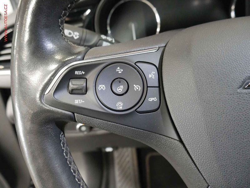 Opel Insignia (2021) 2.0CDTi, AT, výhřev sed - fotka 12 z 21