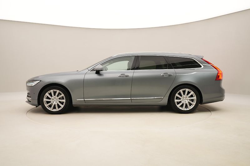 Volvo V90 D5 AWD INSCRIPTION AUT CZ - fotka 9 z 50