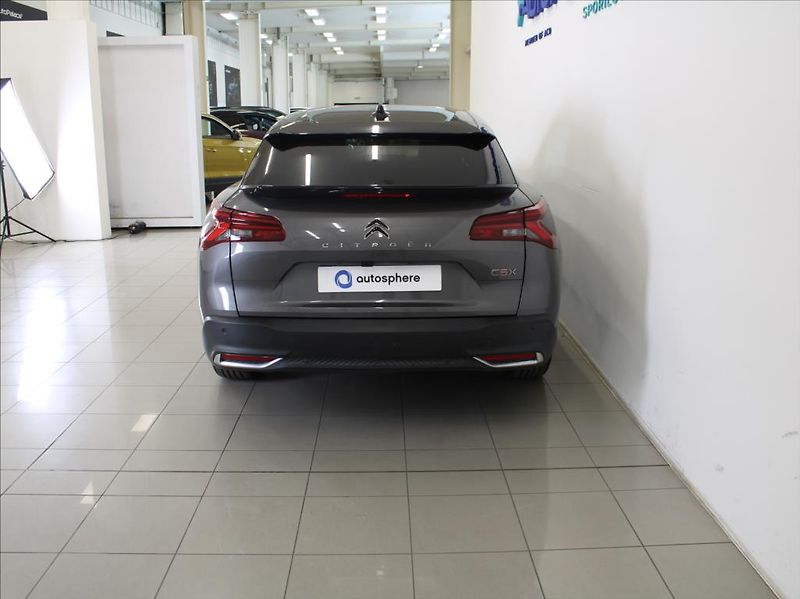 Citroën C5 X 1,6 PHEV 225 Hypnos 1.maj.ČR - fotka 4 z 18