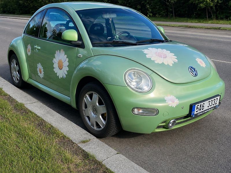 Volkswagen New Beetle (1999) - fotka 2 z 10