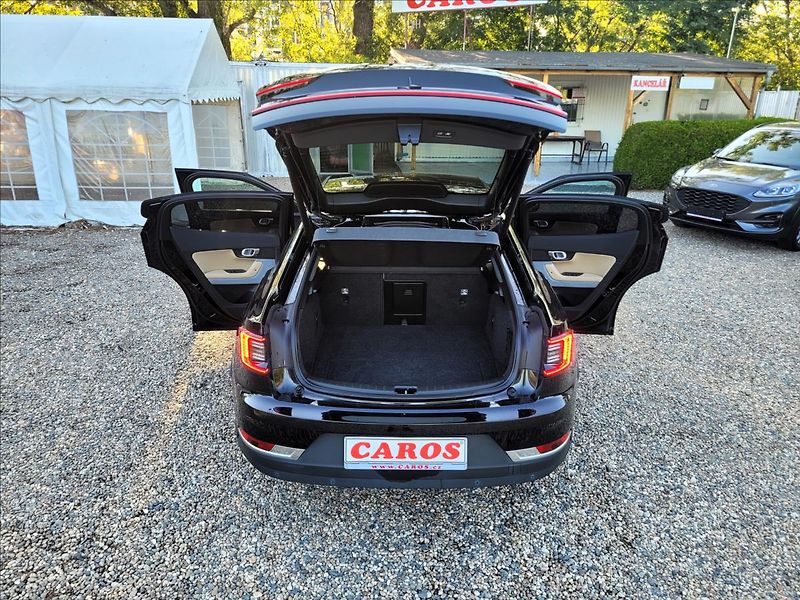 Polestar 2 300kw,AWD,MATRIX,SOH 90,8% Pil - fotka 34 z 42