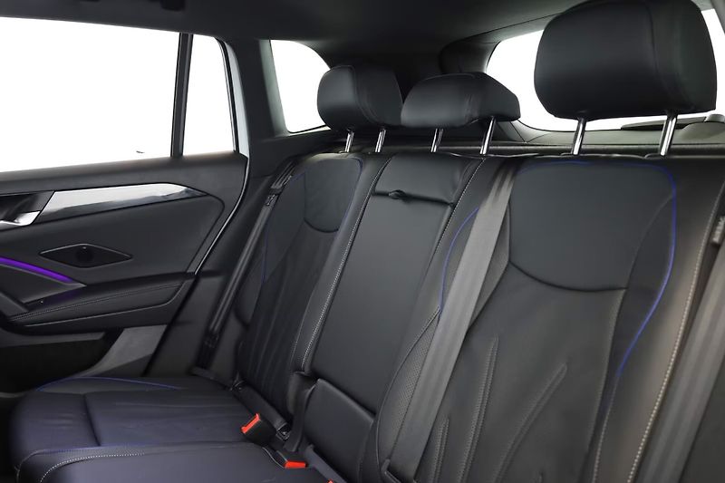 Volkswagen Tiguan TDI 4M R-Line Kůže Pano 360 IQ - fotka 12 z 18