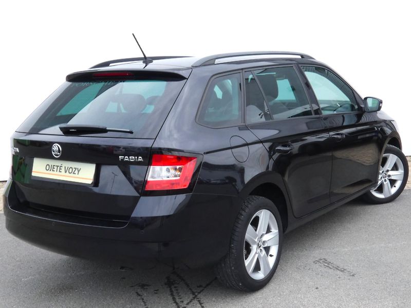 Škoda Fabia (2017) Combi Style 1.2 TSI 81KW - fotka 2 z 29
