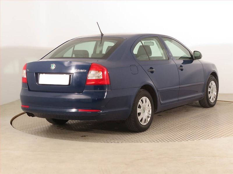Škoda Octavia (2012) Ambition 1.4 TSI, Serv.kniha - fotka 5 z 14