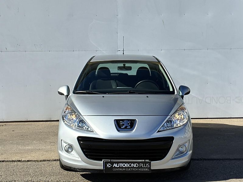 Peugeot 207 1.4 16V VTi Active - fotka 4 z 18
