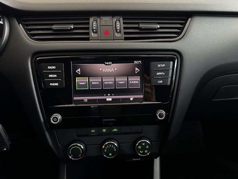 Škoda Octavia (2018) 1.0 TSI 85 KW - CZ - fotka 14 z 22