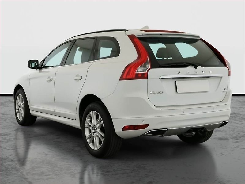Volvo XC60 (2015) D5, 4X4, Automat, Serv.kniha - fotka 4 z 20
