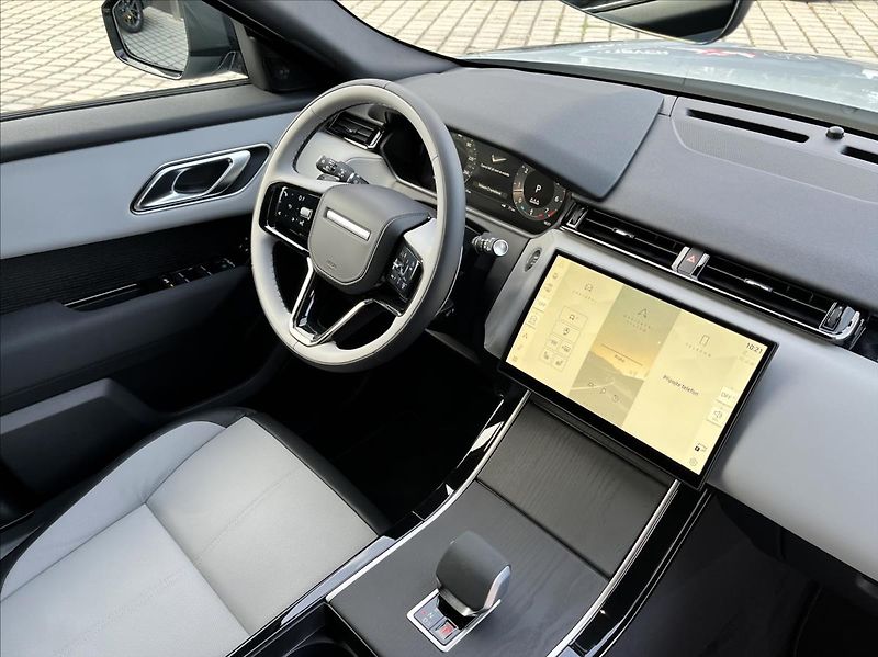 Land Rover Range Rover Velar 2,0 D200 DYNAMIC SE AWD - fotka 29 z 29