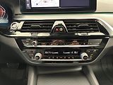 BMW Řada 5 3,0 530d 210kW xD M-Paket DPH - náhled 22