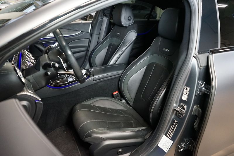 Mercedes-Benz CLS (2019) MANUFAKTUR*HUD*VZDUCH*360 - fotka 14 z 38