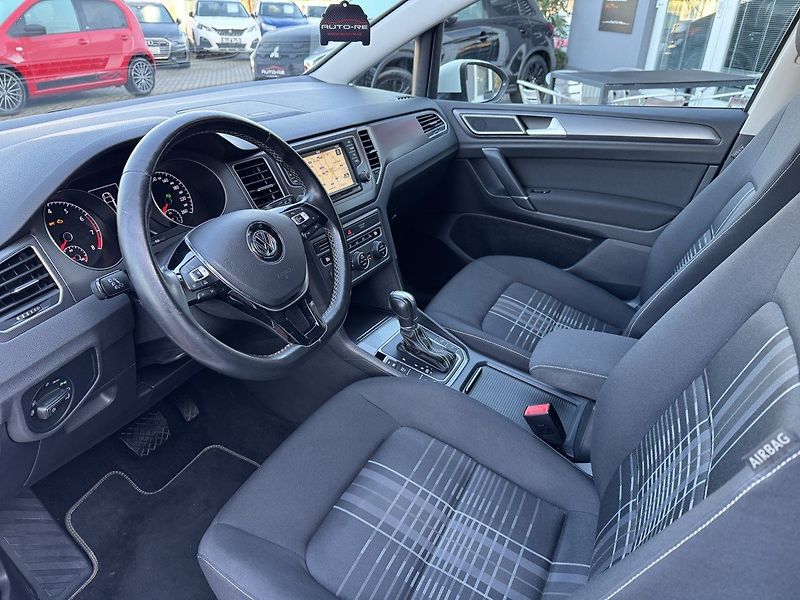 Volkswagen Golf Sportsvan (2015) 1.4TSi DSG Xenony Navi Tažné Z - fotka 25 z 50