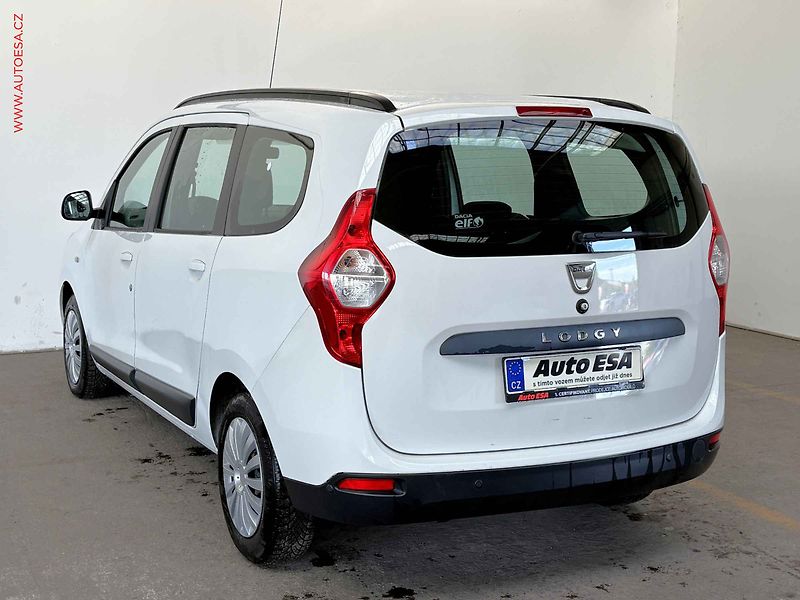 Dacia Lodgy (2016) 1.5 dCi, Ambiance - fotka 6 z 13