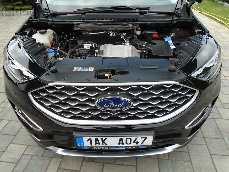 Ford Edge 2,0EcoBlue 175kW 8AT Vignale - fotka 36 z 45