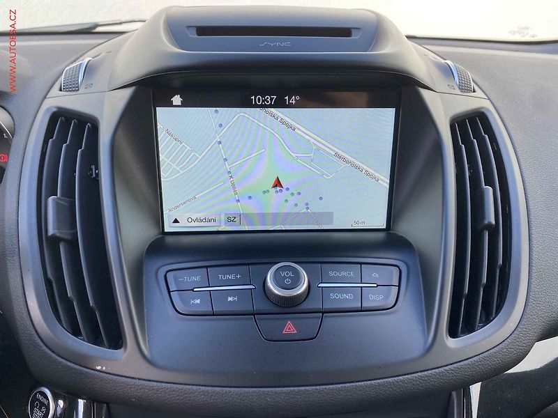 Ford Kuga (2018) 2.0 TDCi 4x4, Titanium, navi - fotka 16 z 18