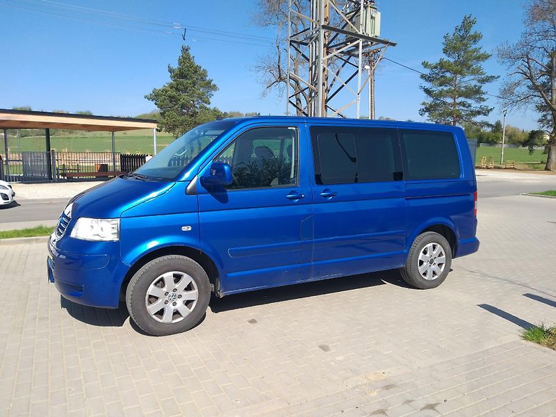 Volkswagen Multivan (2005) 2.5TDI,96kW,tažné,nez.topení - fotka 2 z 15