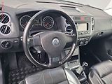 Volkswagen Tiguan (2009) 2.0 TDi 4x4, AC, xenon, navi - náhled 13